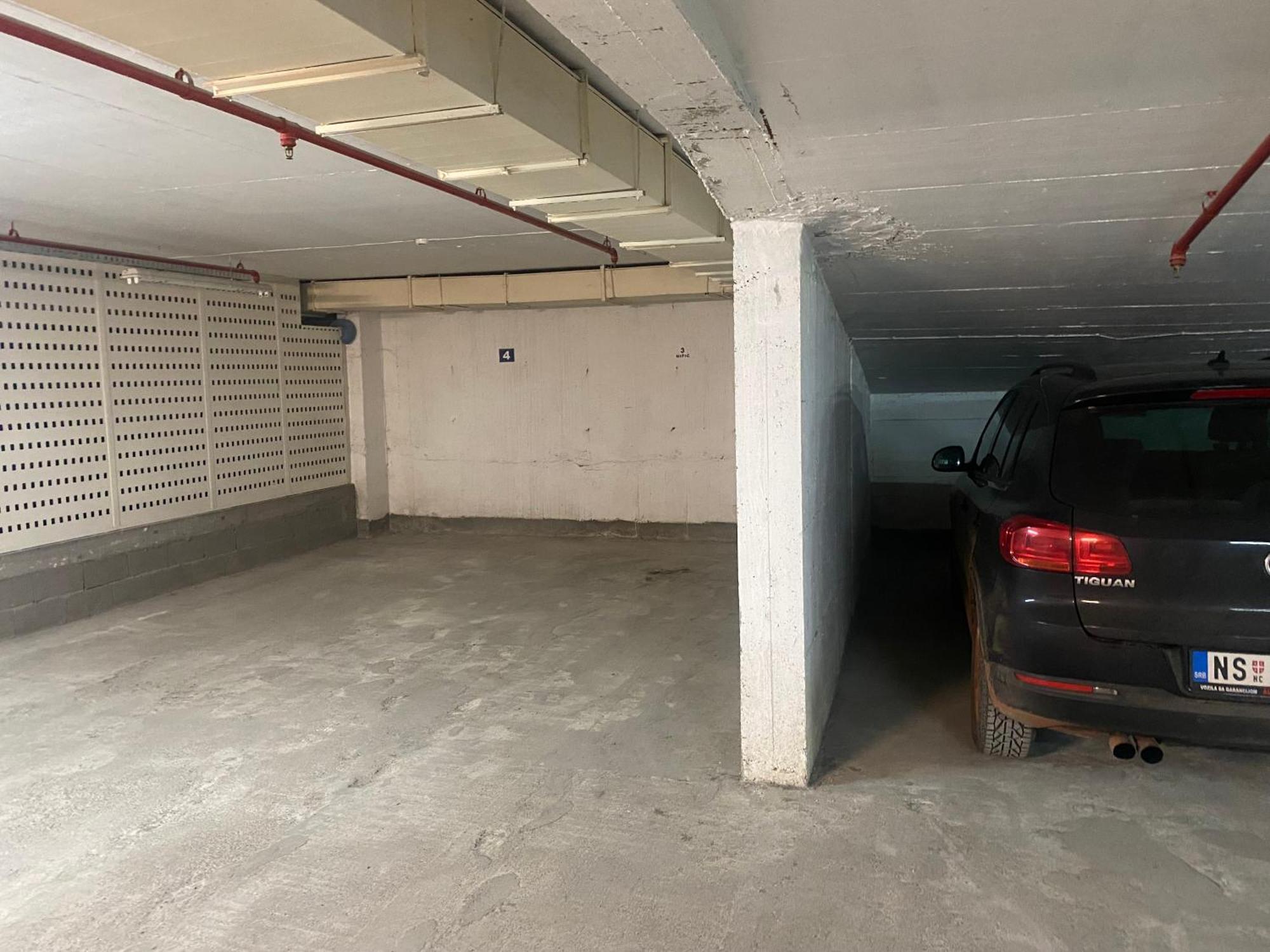 Luxury Apartments Parking In Garage Ni Dış mekan fotoğraf